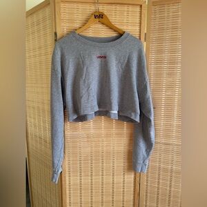 100% Cotton Levi's Heather Gray Cropped Sweatshirt